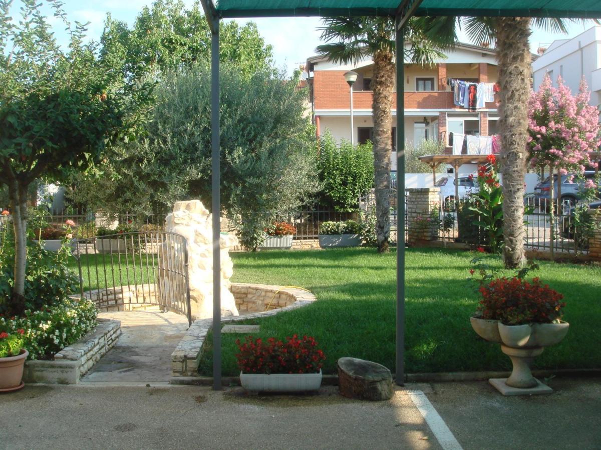 Apartments And Rooms Branka Novigrad Istria المظهر الخارجي الصورة
